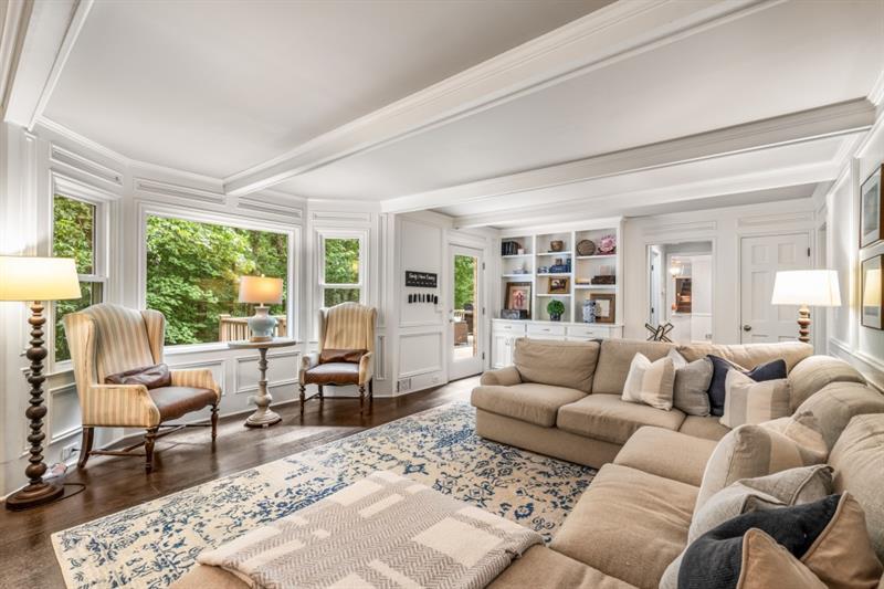 185 Marsh Glen Point