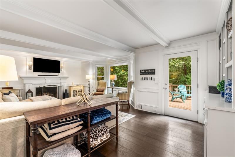 185 Marsh Glen Point