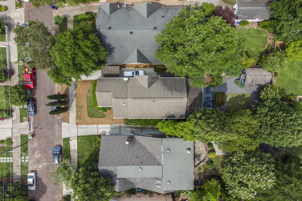 658 Cresthill Avenue NE