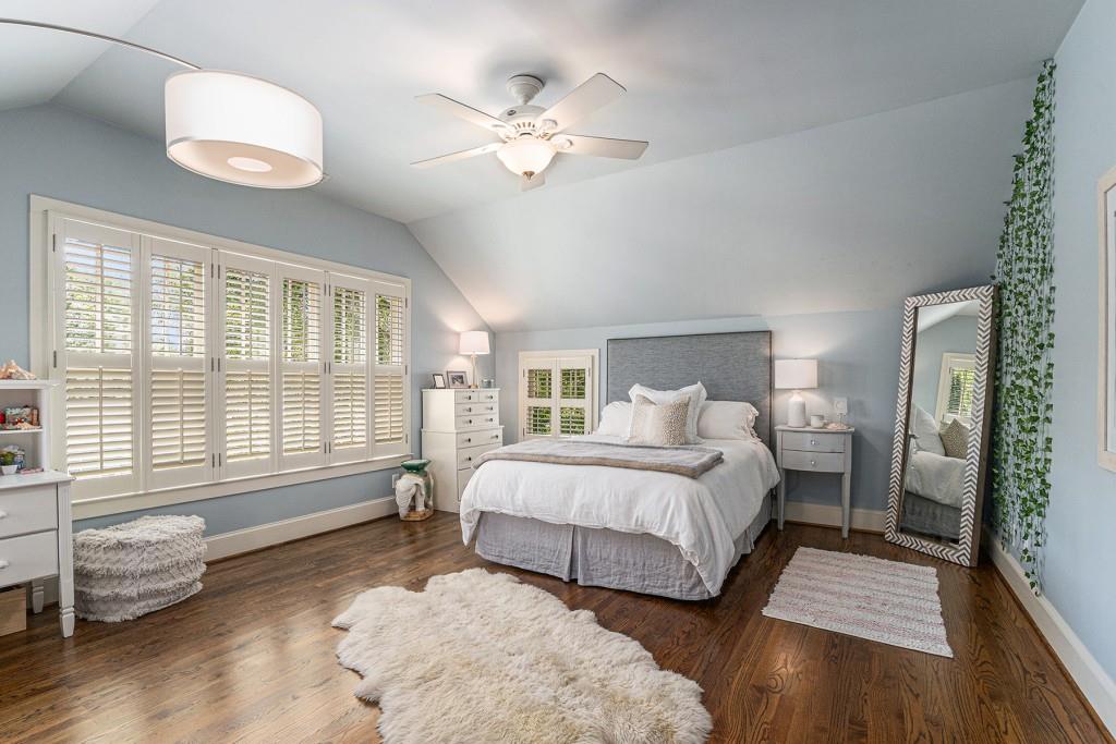 658 Cresthill Avenue NE