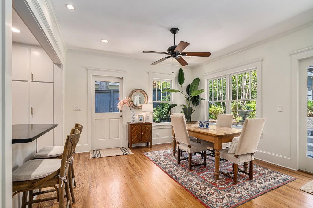 658 Cresthill Avenue NE