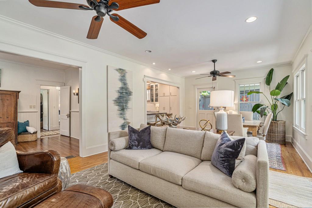 658 Cresthill Avenue NE