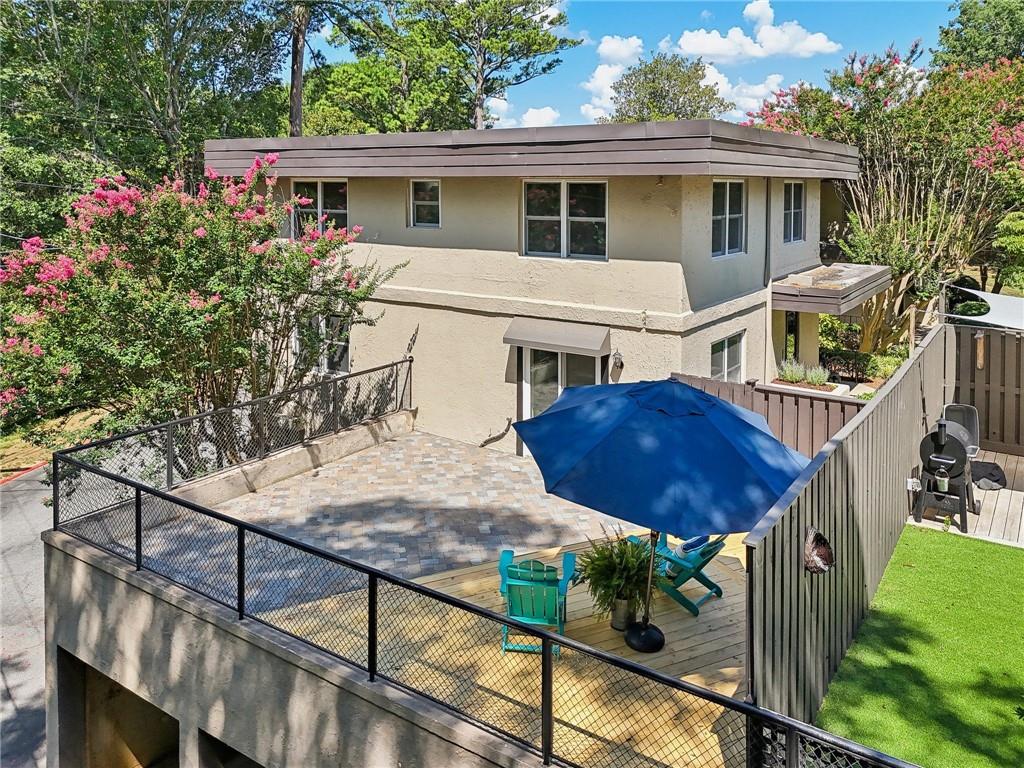 307 Lakemoore Drive Unit A