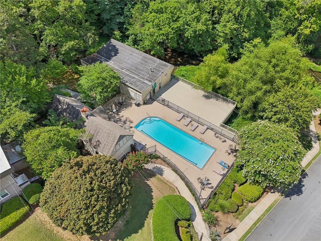 307 Lakemoore Drive Unit A