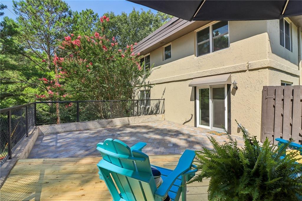 307 Lakemoore Drive Unit A