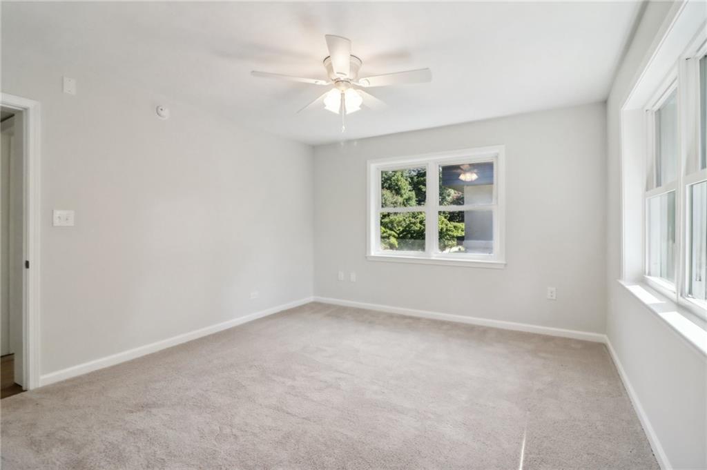 307 Lakemoore Drive Unit A