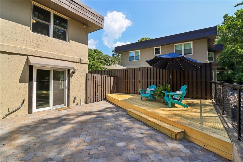 307 Lakemoore Drive Unit A