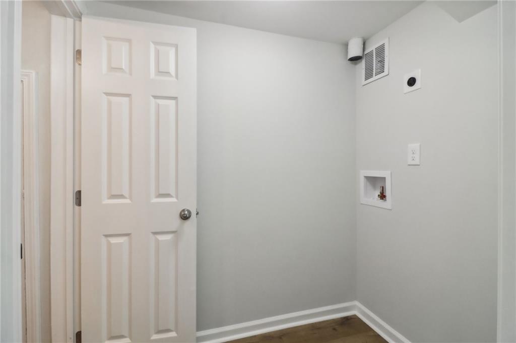 307 Lakemoore Drive Unit A