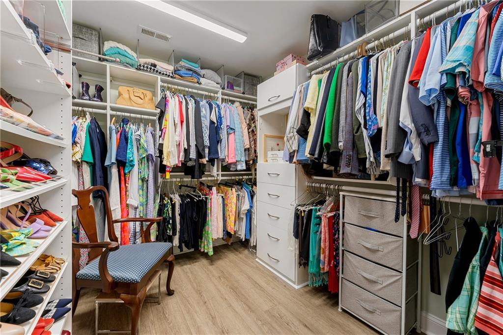 2524 Ridgewood Terrace NW