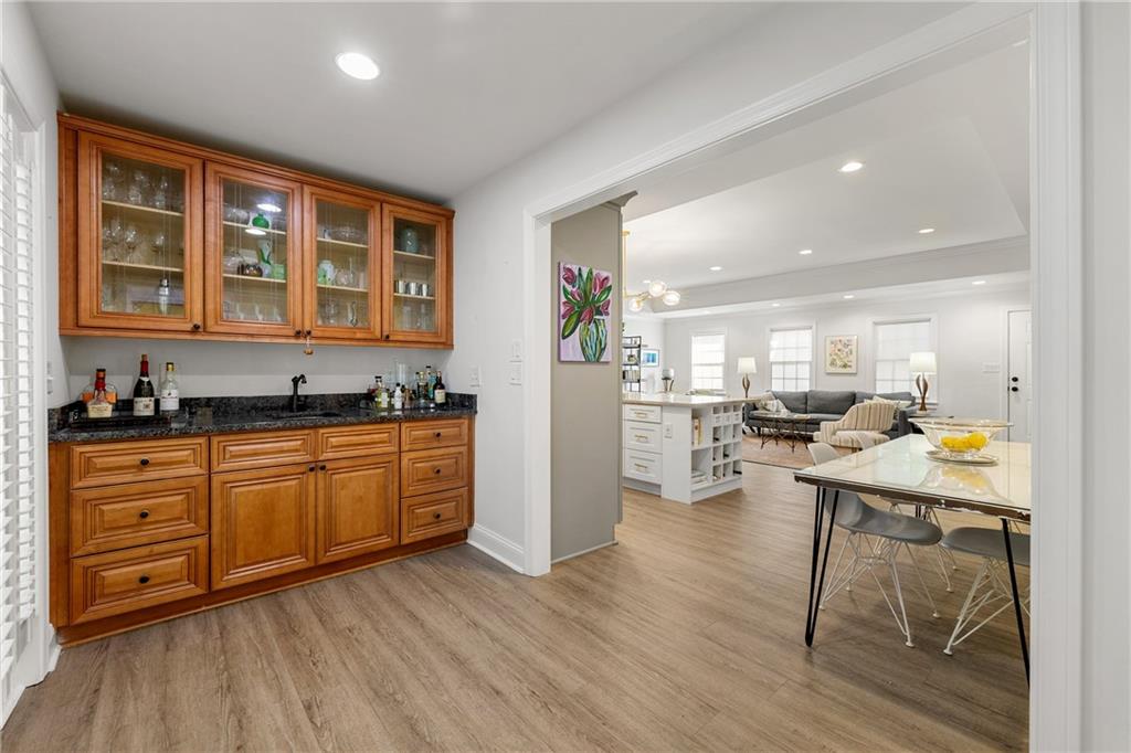 2524 Ridgewood Terrace NW