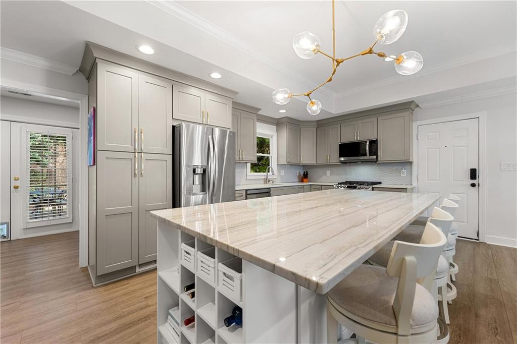 2524 Ridgewood Terrace NW