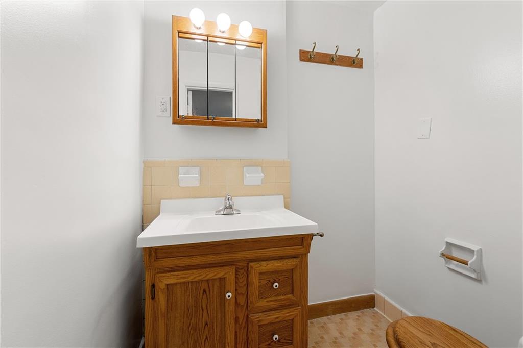 2524 Ridgewood Terrace NW