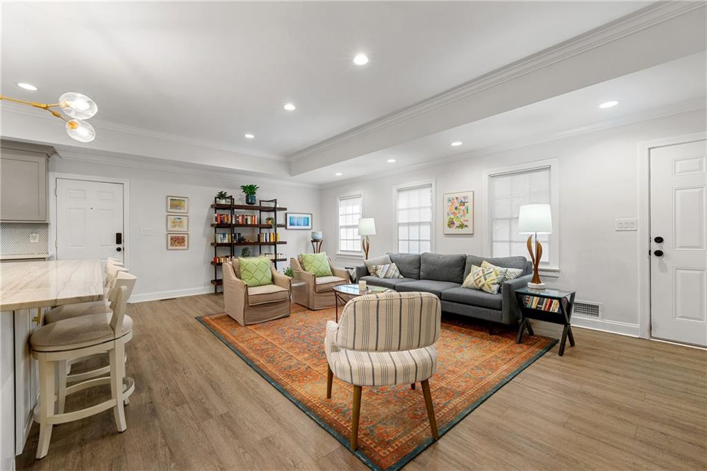 2524 Ridgewood Terrace NW