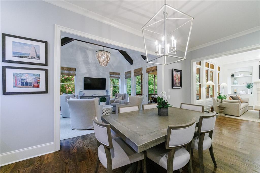 4185 Glengary Drive NE