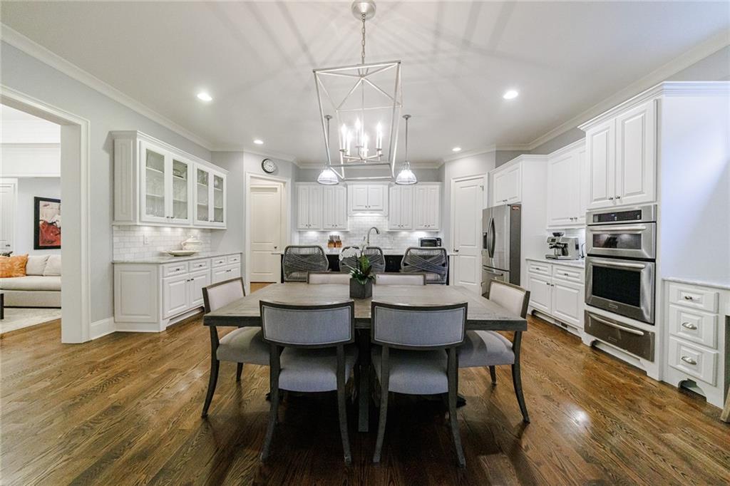 4185 Glengary Drive NE