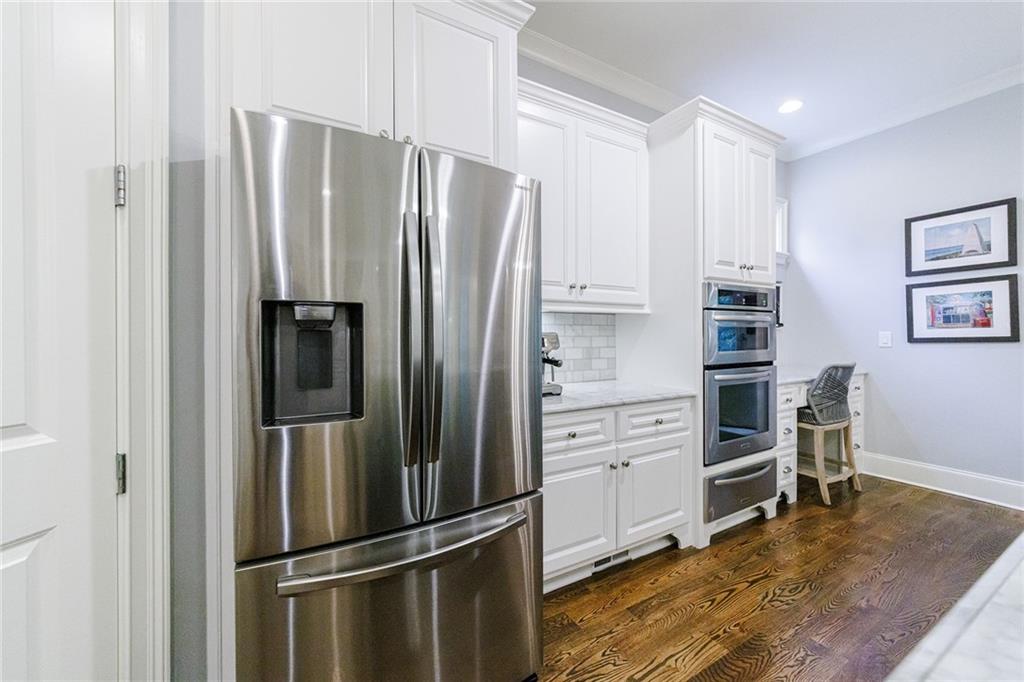 4185 Glengary Drive NE