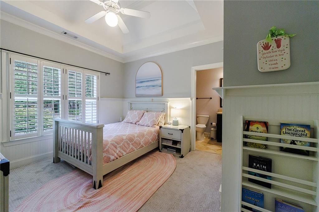 4185 Glengary Drive NE