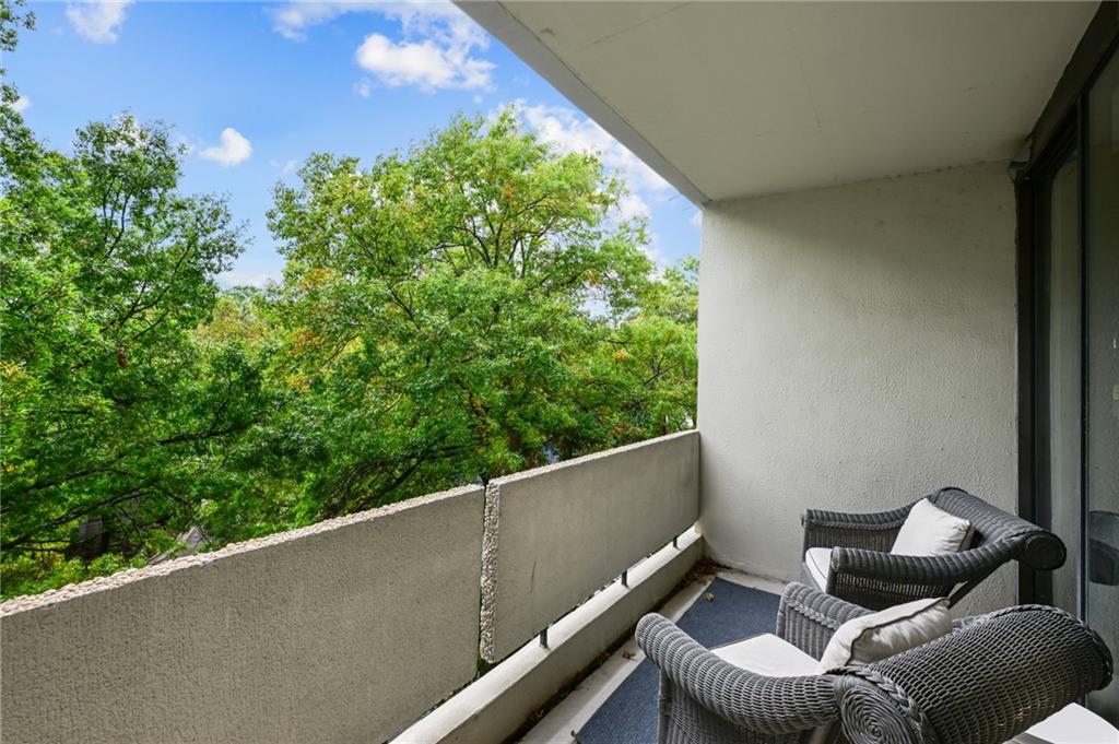 2575 Peachtree Road NE Unit 6E