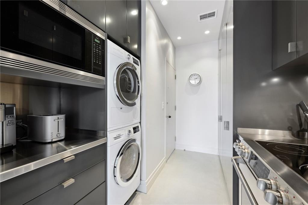 2575 Peachtree Road NE Unit 6E