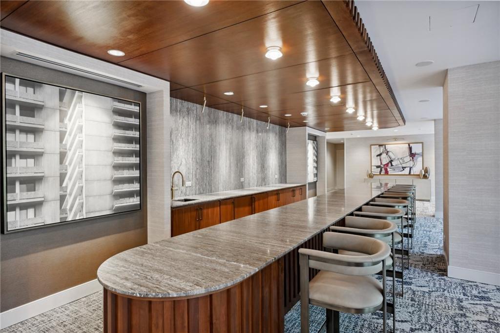 2575 Peachtree Road NE Unit 6E