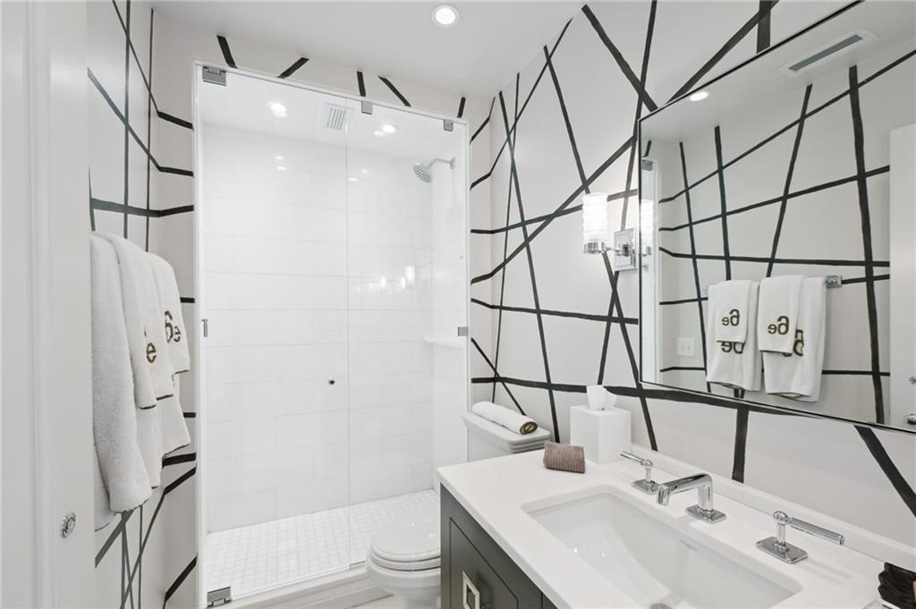 2575 Peachtree Road NE Unit 6E