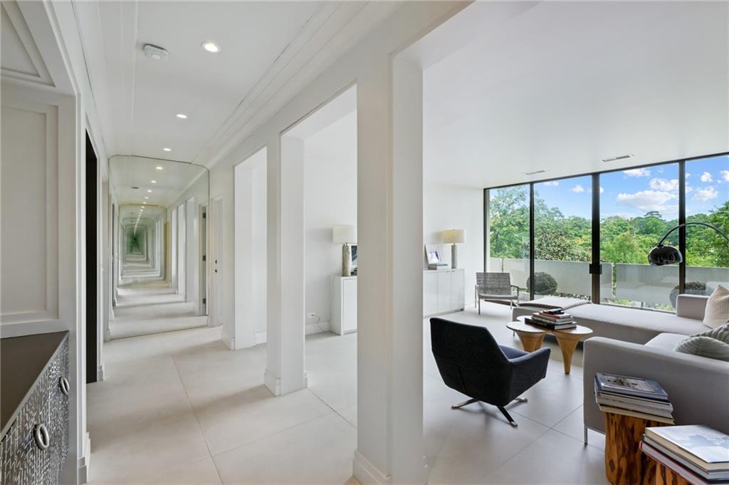 2575 Peachtree Road NE Unit 6E