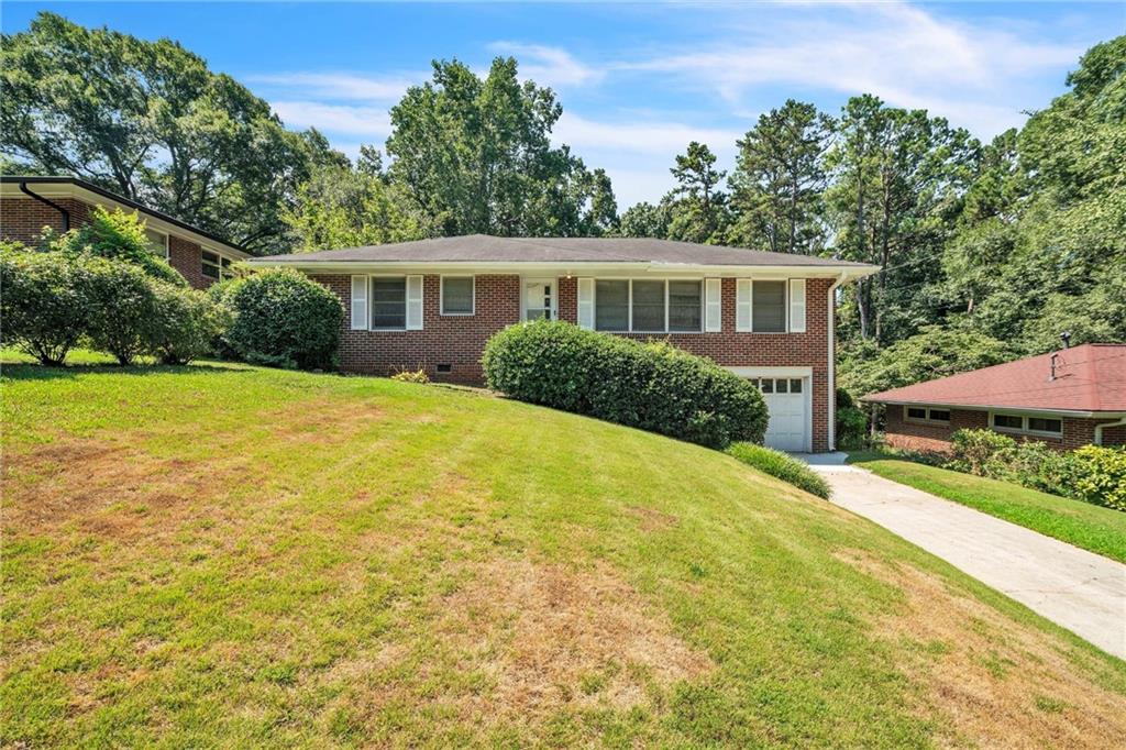 2048 Montrose Drive
