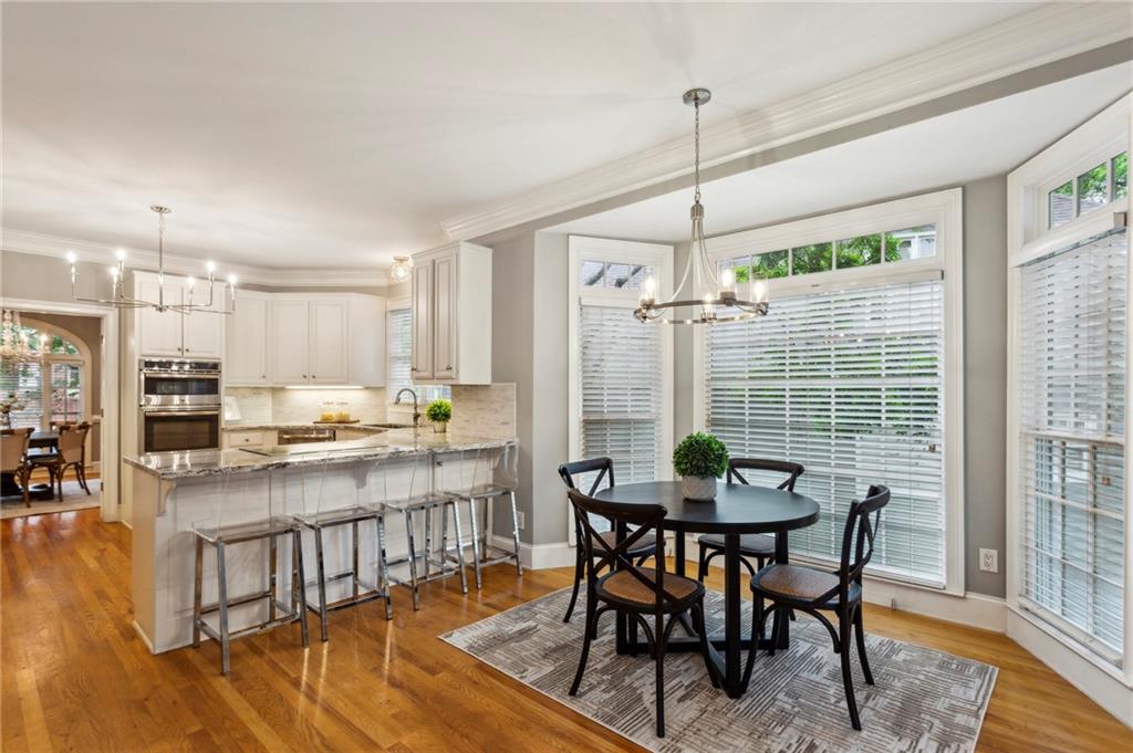 1119 Tennyson Place NE