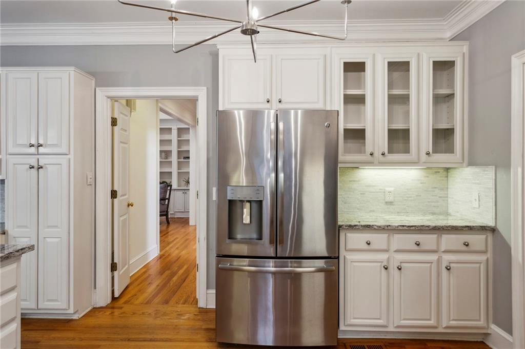 1119 Tennyson Place NE