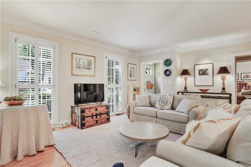 349 Redland Road NW