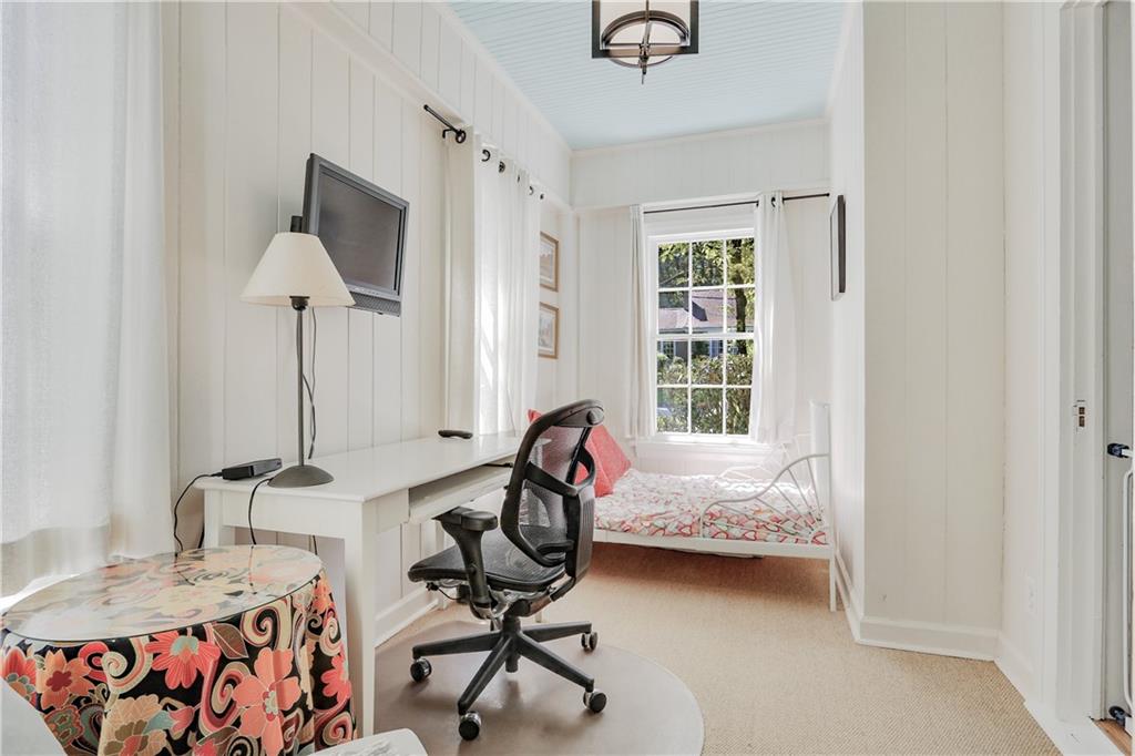 349 Redland Road NW