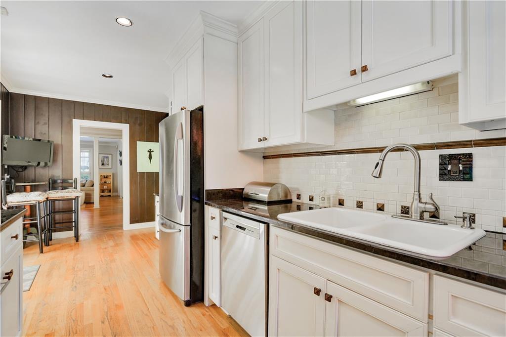 349 Redland Road NW