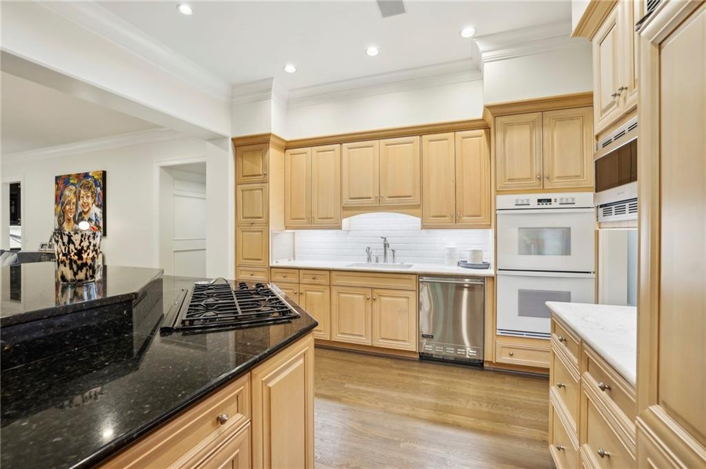 2905 Stone Brook Park NE