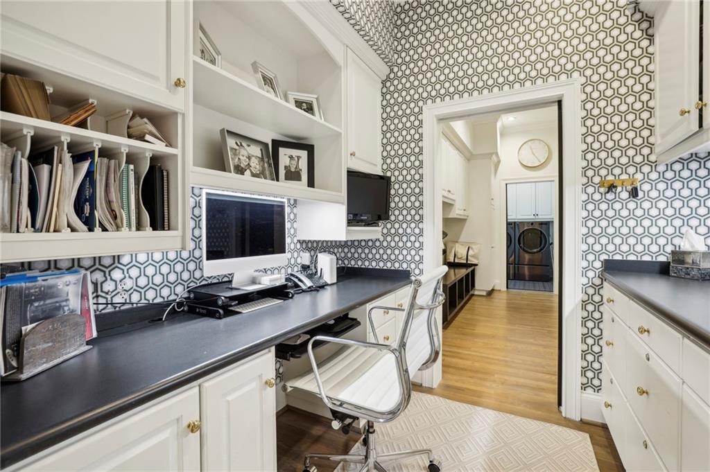 2905 Stone Brook Park NE