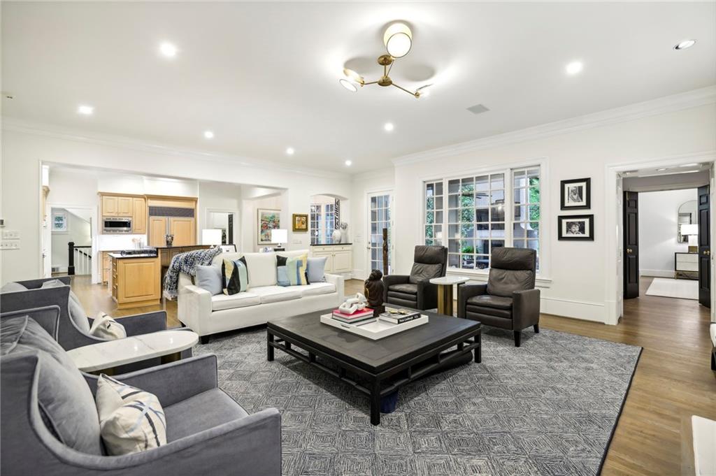 2905 Stone Brook Park NE