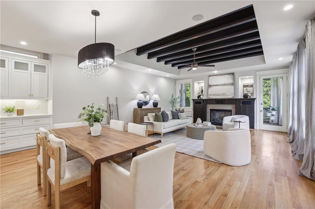 3194 Silver Lake Drive NE