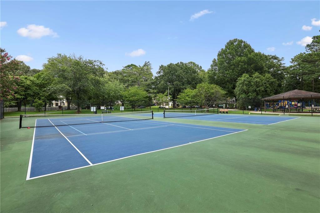 3194 Silver Lake Drive NE