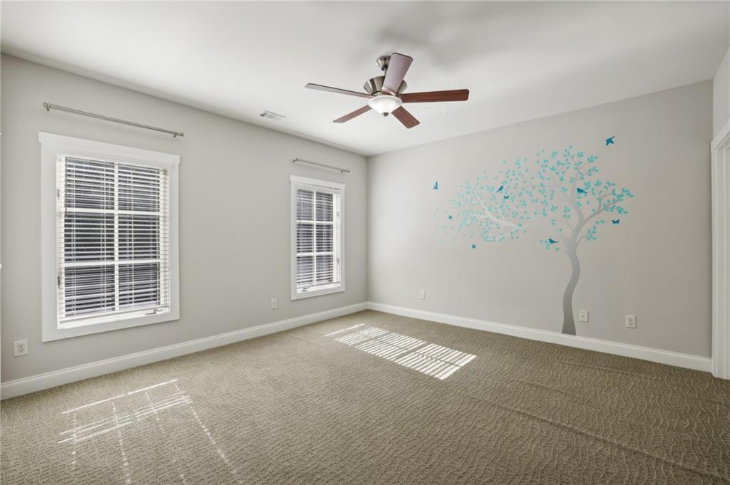 3194 Silver Lake Drive NE