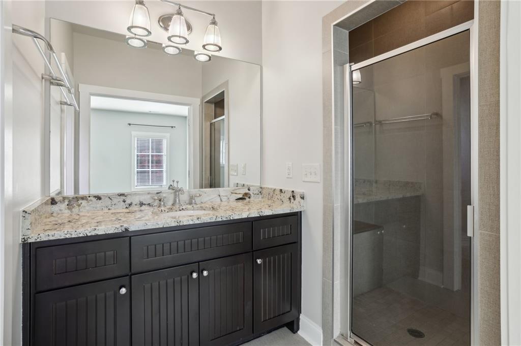 3194 Silver Lake Drive NE