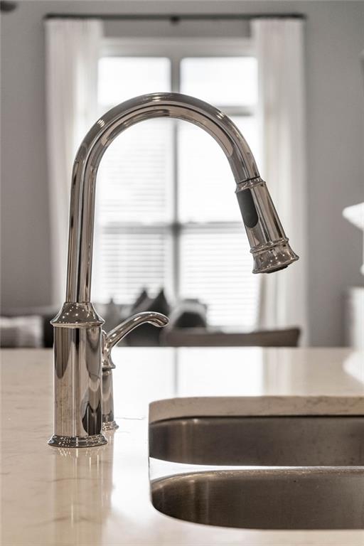 820 Novello Court NE