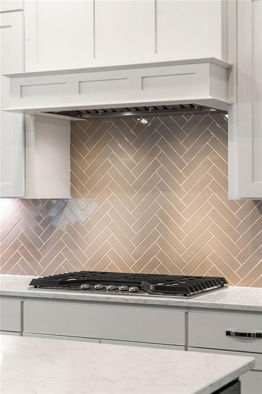 820 Novello Court NE