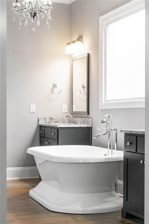 820 Novello Court NE