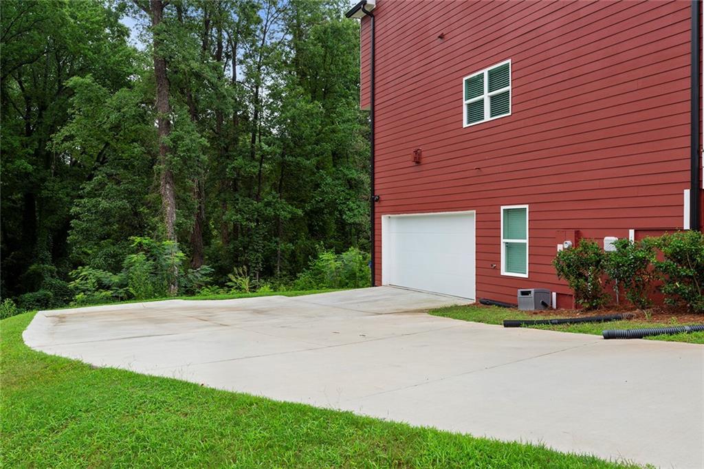 3236 Columbia Oaks Way