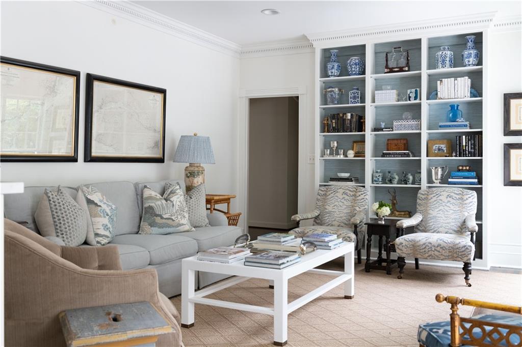 517 Arden At Argonne NW