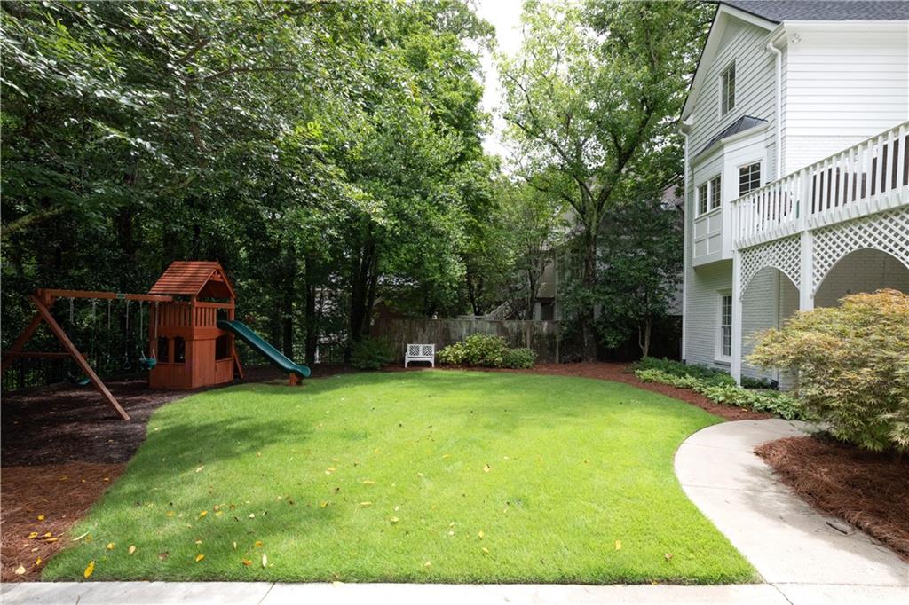 517 Arden At Argonne NW