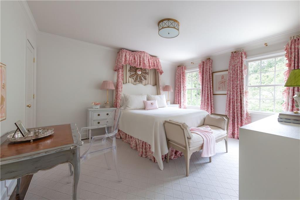 517 Arden At Argonne NW