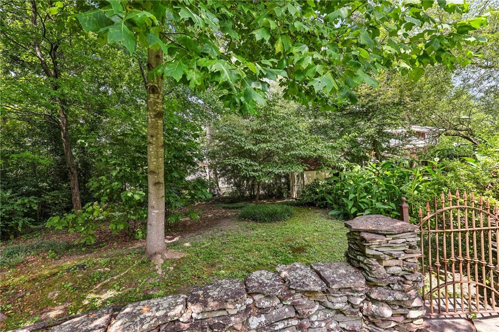 2684 Birchwood Drive NE