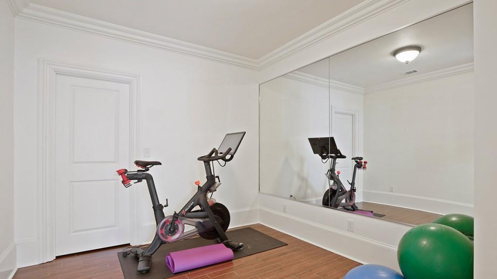 747 Greenwood Avenue NE