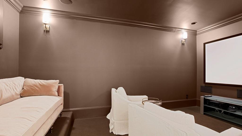 747 Greenwood Avenue NE