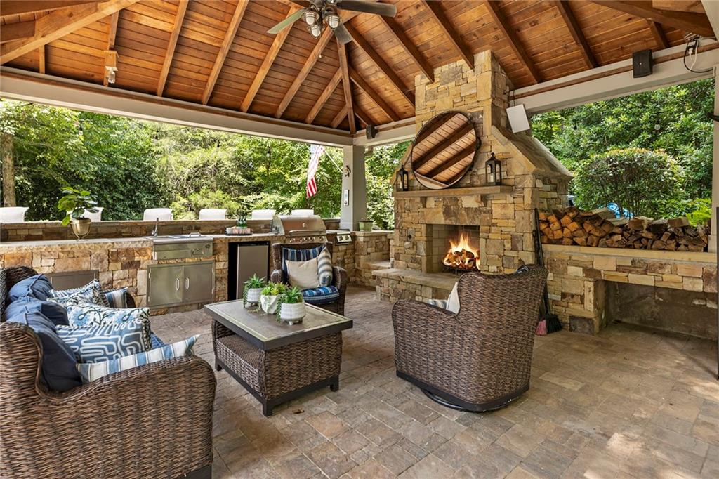 14700 Taylor Valley Way